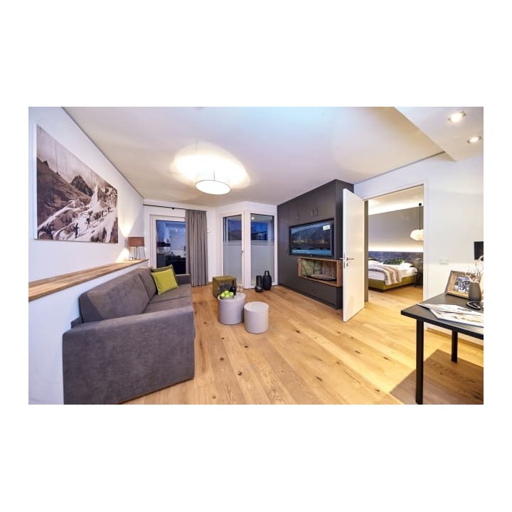 Two Timez Boutique Hotel