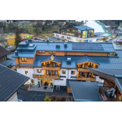 PEOPLE'S Hotel
