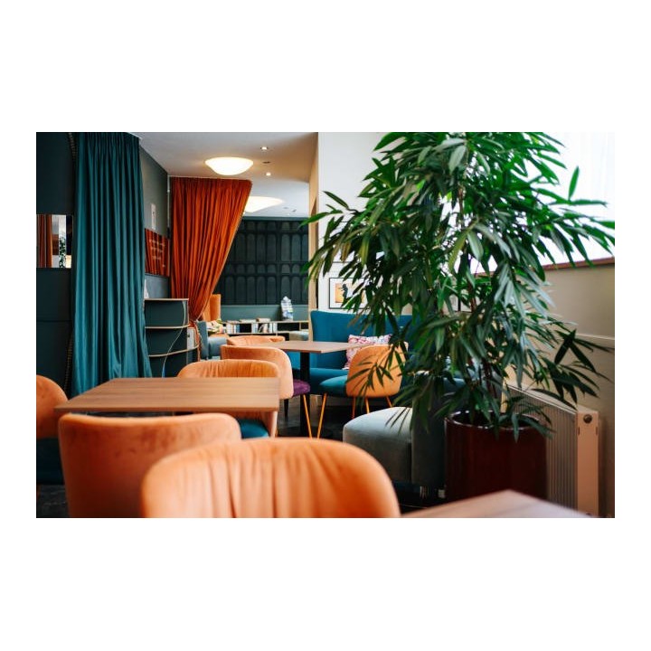 Hotel City