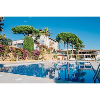 Hotel Roger de Flor Seleqtta