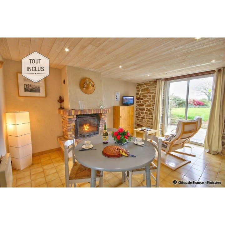 Ferienhaus in Cléder ab 52€ pro Nacht