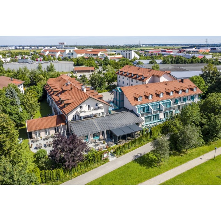 Short - Wellness Therme Erding