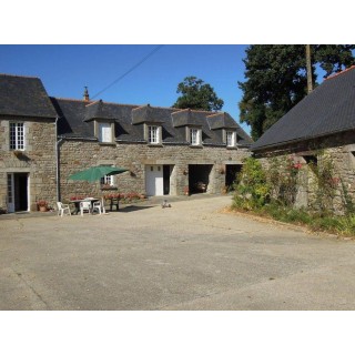 Ferienhaus in Le Mené ab 45€ pro Nacht