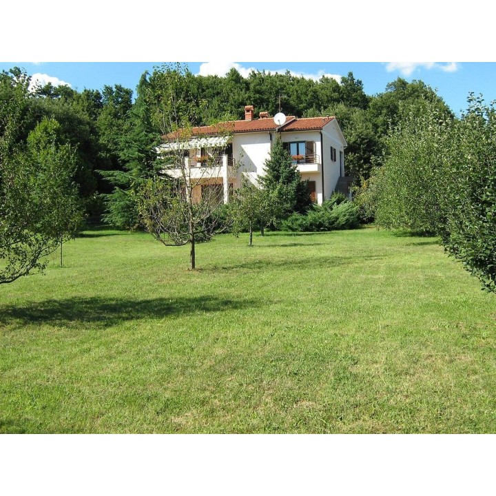 Ferienwohnung in Vinez ab 51€ pro Nacht