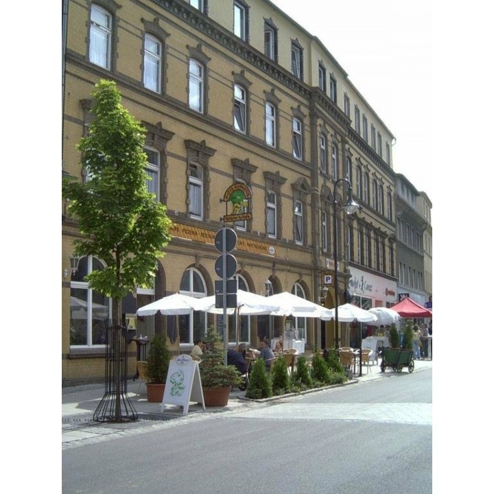 Eine süße, prickelnde Nacht im Himmelbett