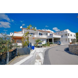 Ferienwohnung in Tribunj ab 57€ pro Nacht