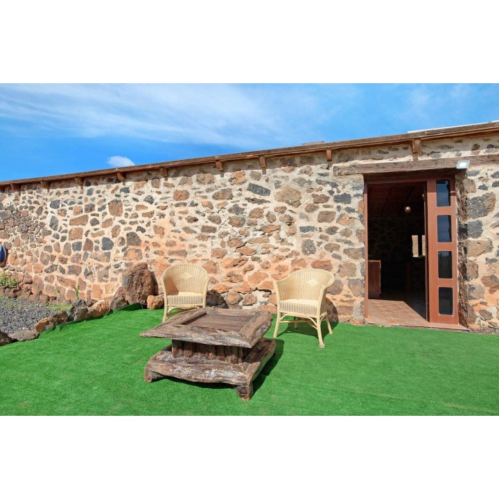 Ferienhaus in Tetir ab 51€ pro Nacht