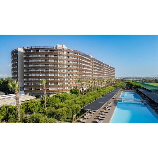 Nirvana Cosmopolitan