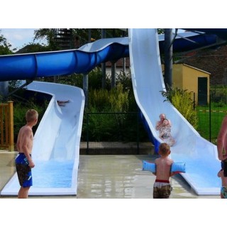 Flower Camping le Port de Lacombe