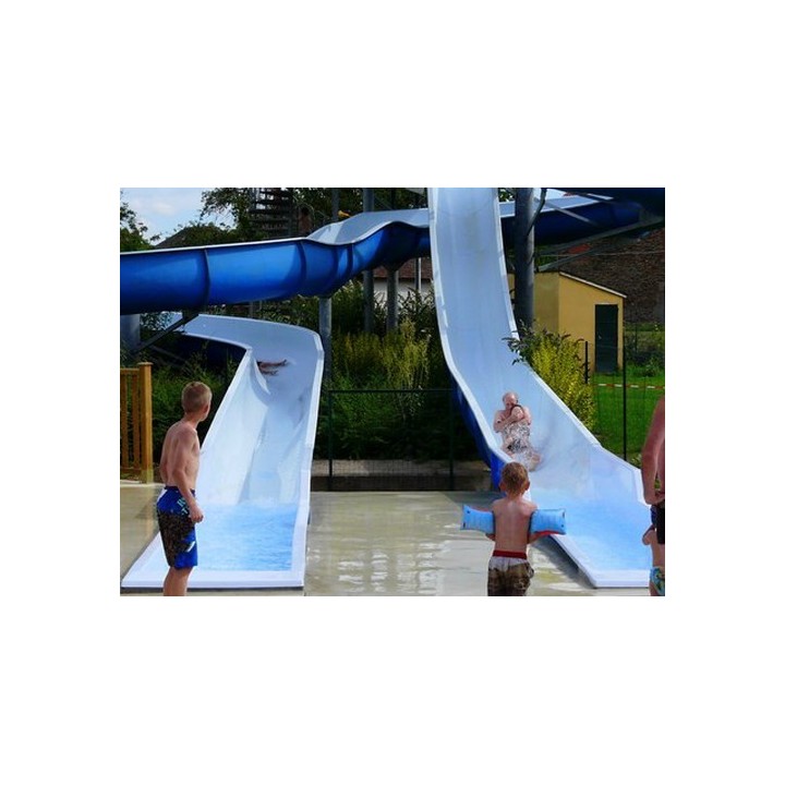 Flower Camping le Port de Lacombe