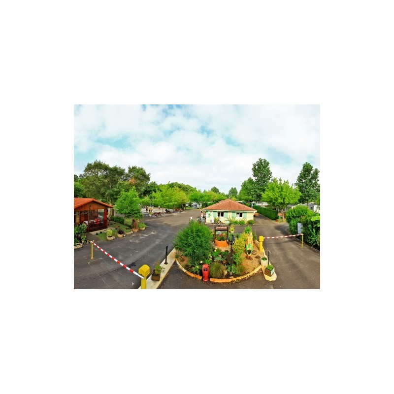 Camping Les Acacias