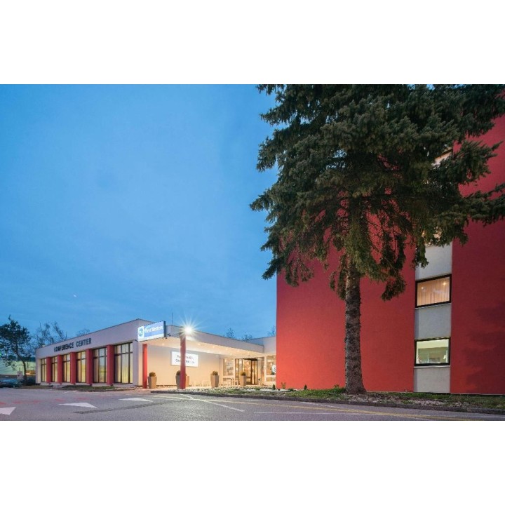 Ramada Vienna South