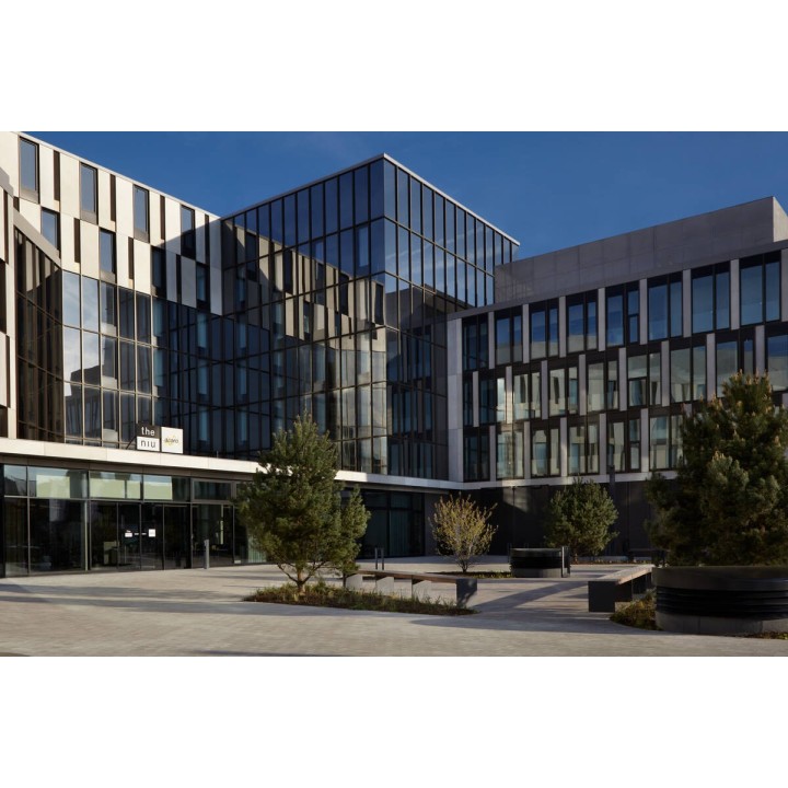 acora Düsseldorf Airport Living the City