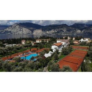 Olivi - Tennis Center