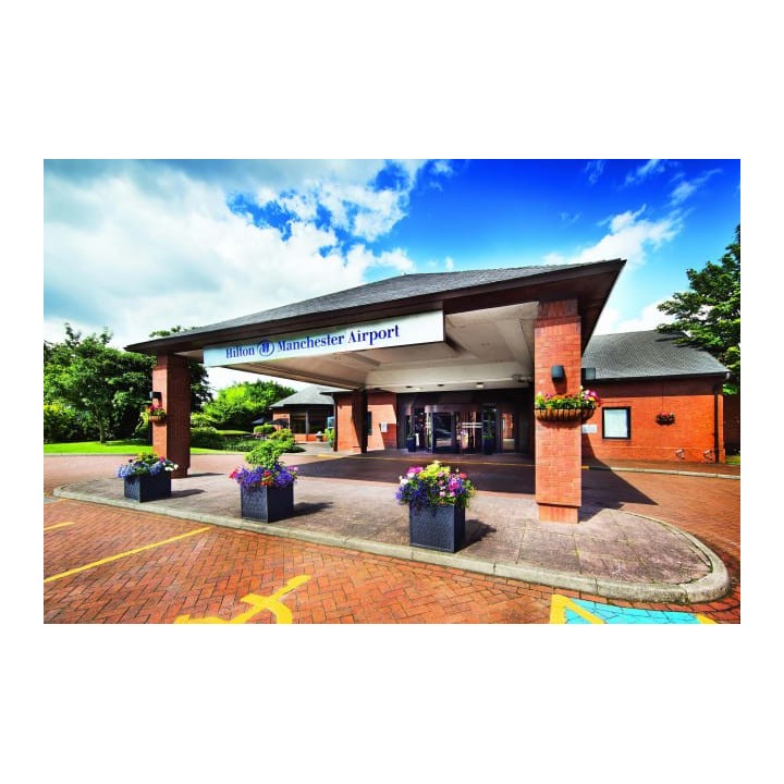 DoubleTree by Hilton Manchester Airport