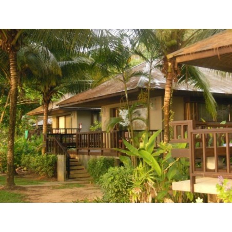 Khaolak Wanaburee Resort