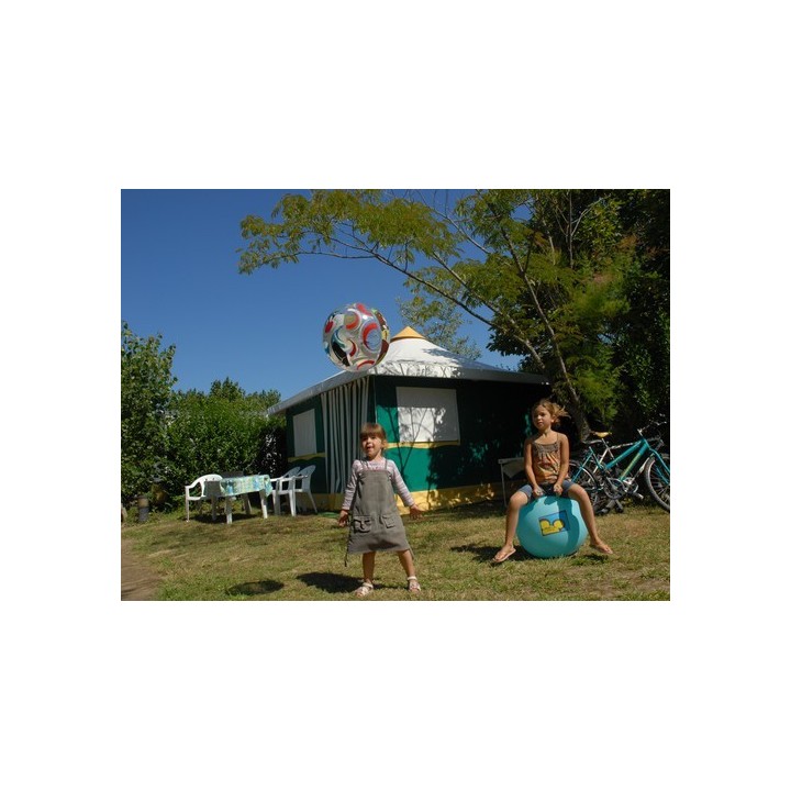 Flower Camping le Petit Paris