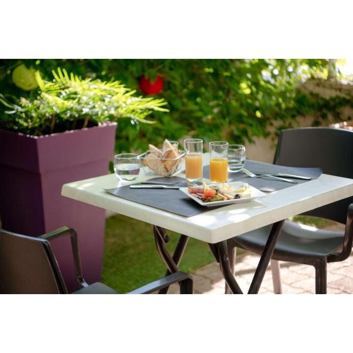 Kyriad Lyon Sud Givors