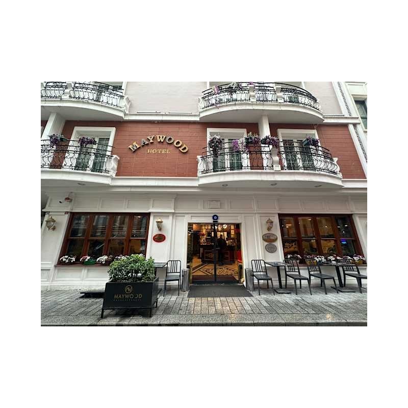 Hotel Maywood