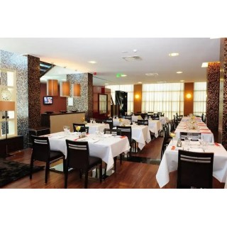 Axis Porto Business & Spa Hotel