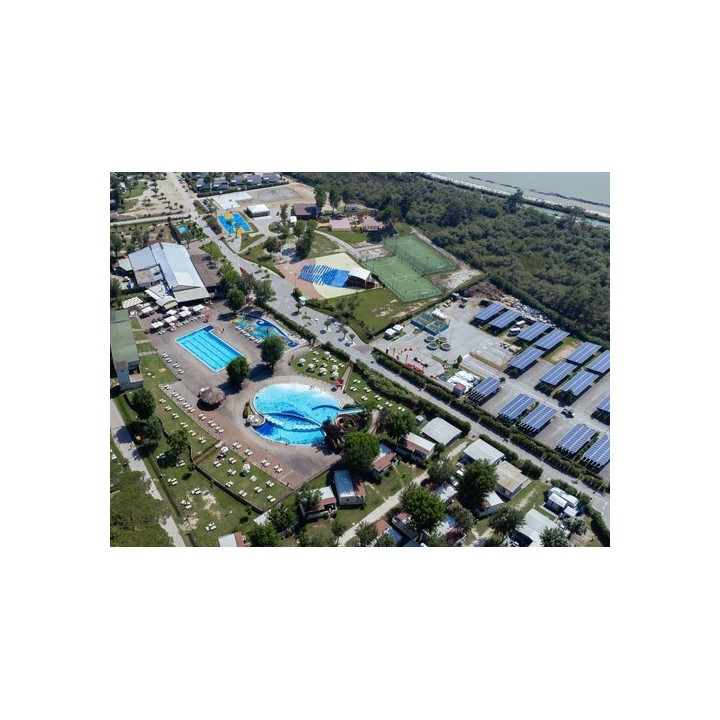 Club del Sole Spina Family Collection