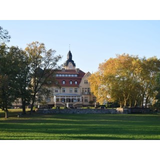 3 Tage Urlaub im Hotel Bernsteinschloss in Kuhlen-Wendorf mit Halbpension