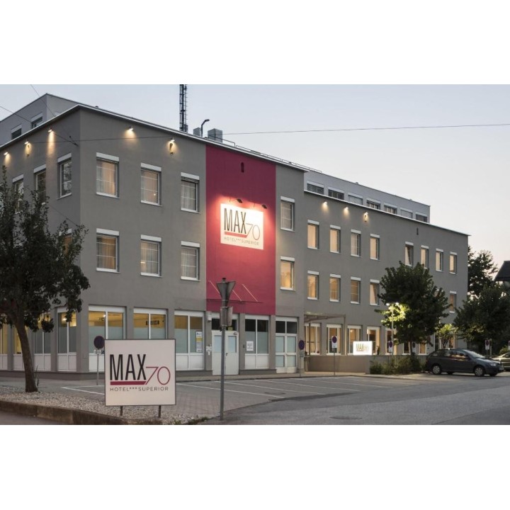 Hotel Max 70