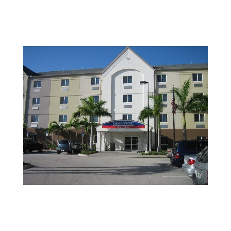Hotel Candlewood Suites Fort Myers/Sanibel Gateway