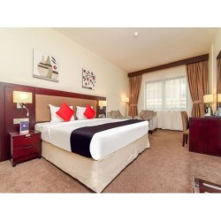 Summit Hotel