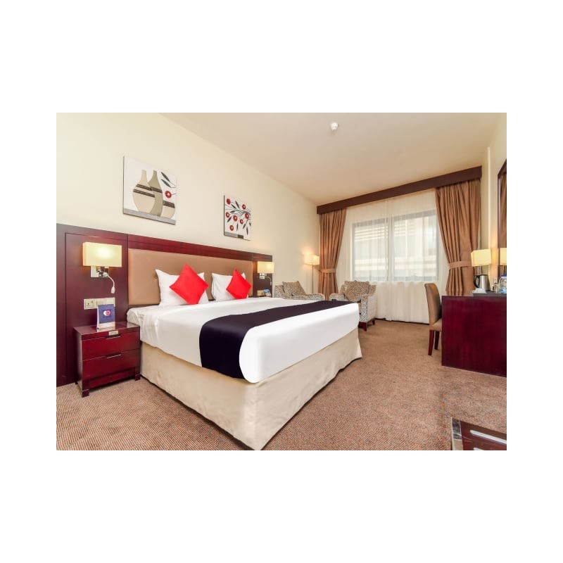 Summit Hotel