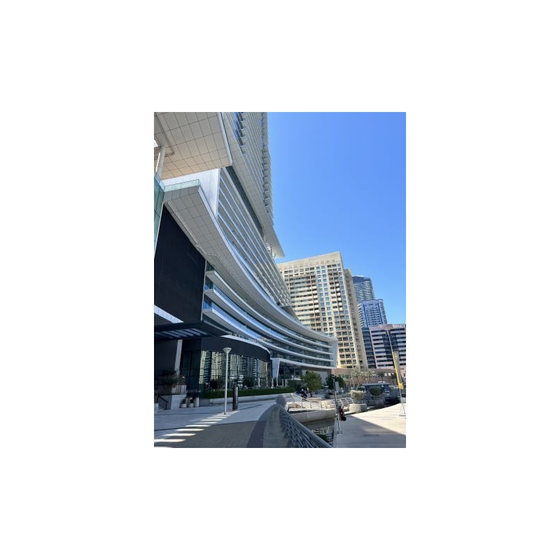 Vida Dubai Marina & Yacht Club