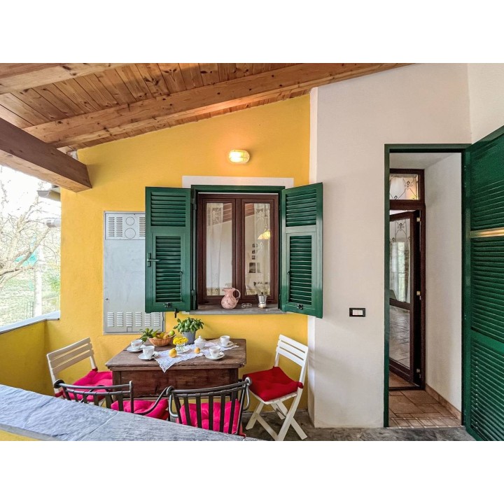 Ferienhaus in Prelà ab 46€ pro Nacht