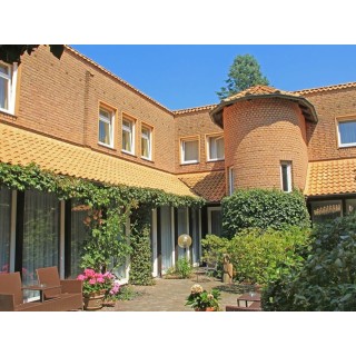 3 Tage Urlaub im Hotel Kreuzer in Wedel mit Frühstück