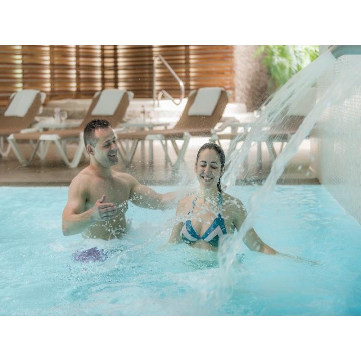 SUMUS-Stella and Spa