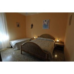B&B Gate 52