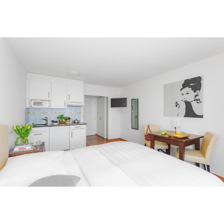 Swiss Star Kloten-Airport