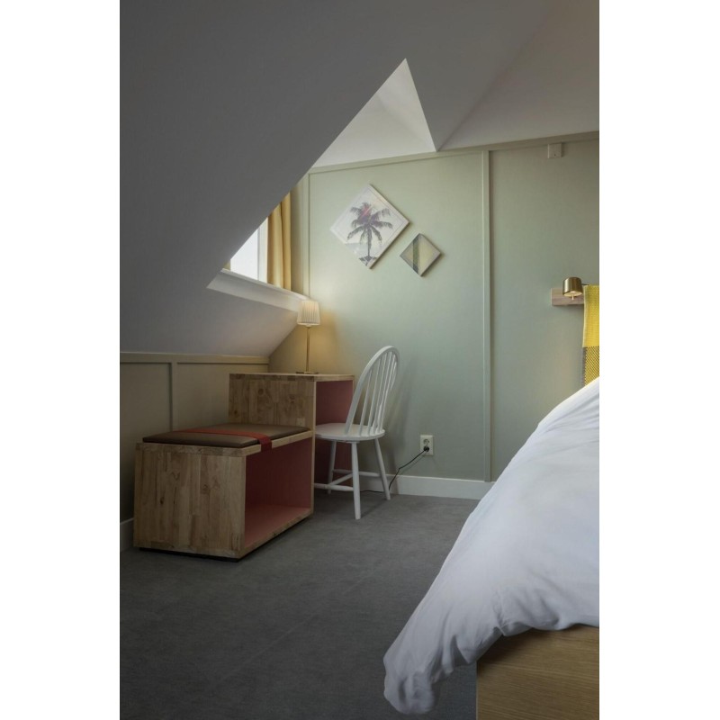 Hotel Light