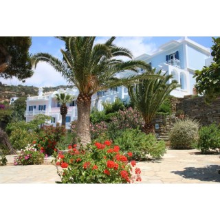 Hotel Aneroussa Beach