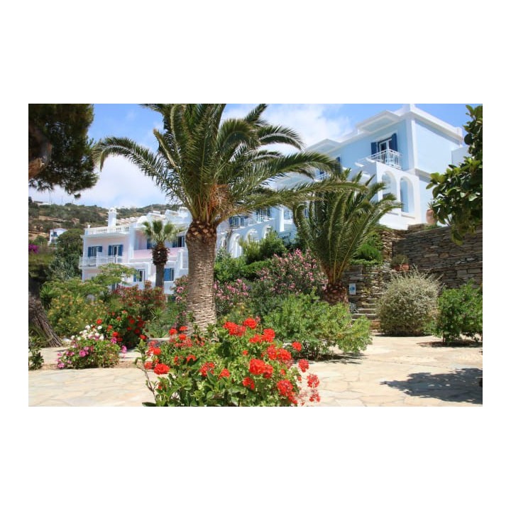 Hotel Aneroussa Beach