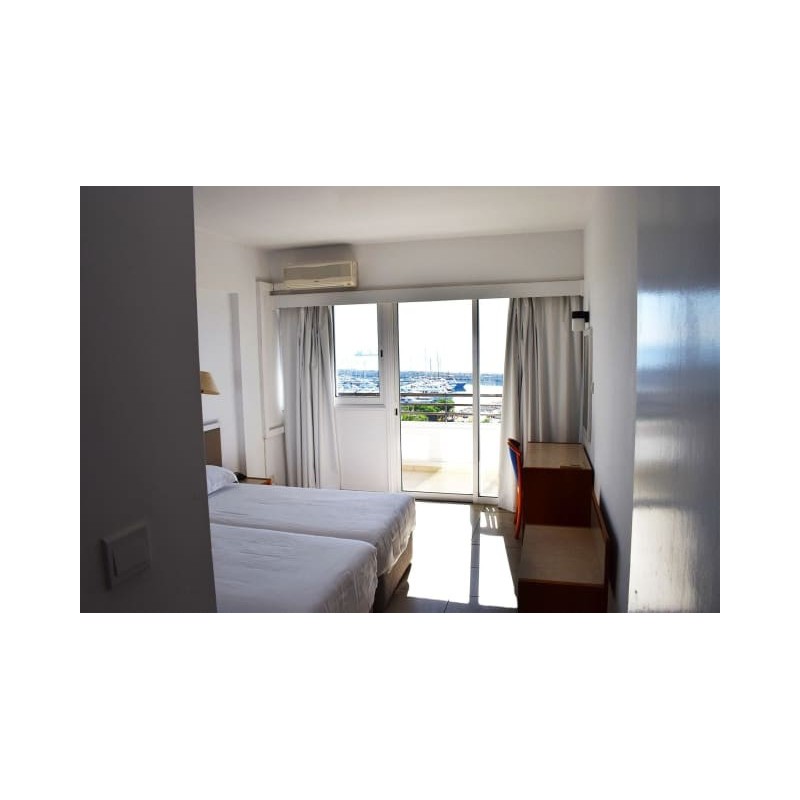 Sun Hall Beach Apartments