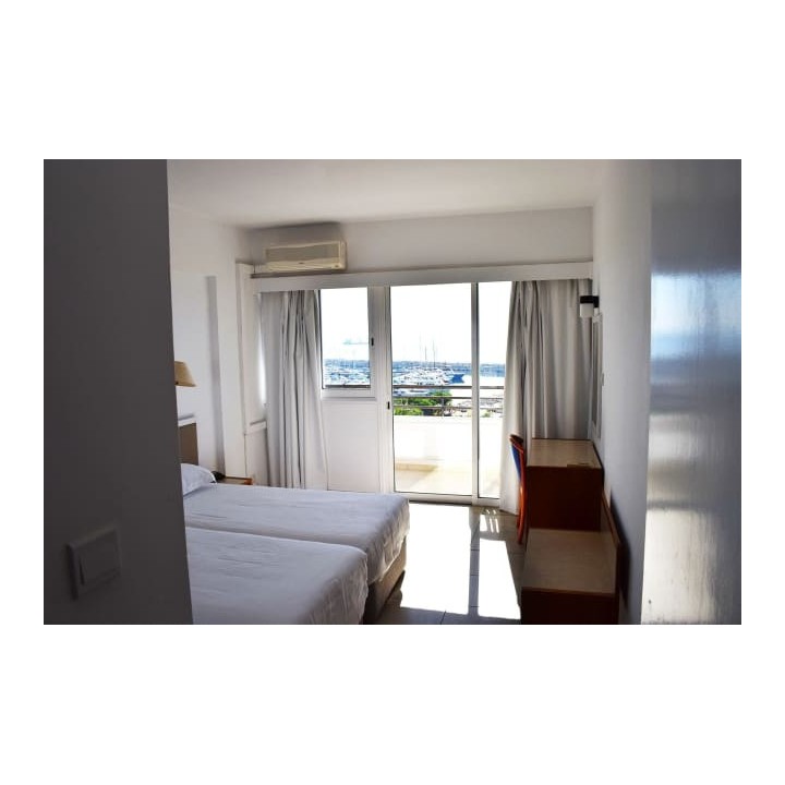 Sun Hall Beach Apartments