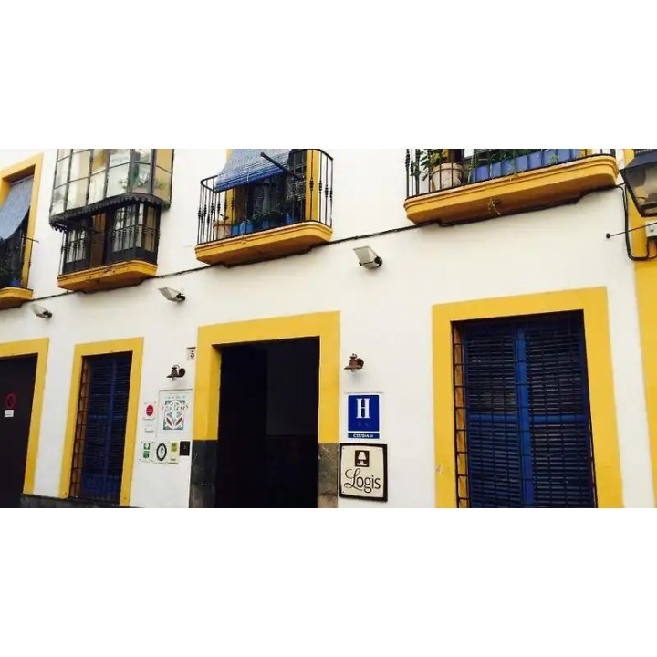 Casa de los Azulejos