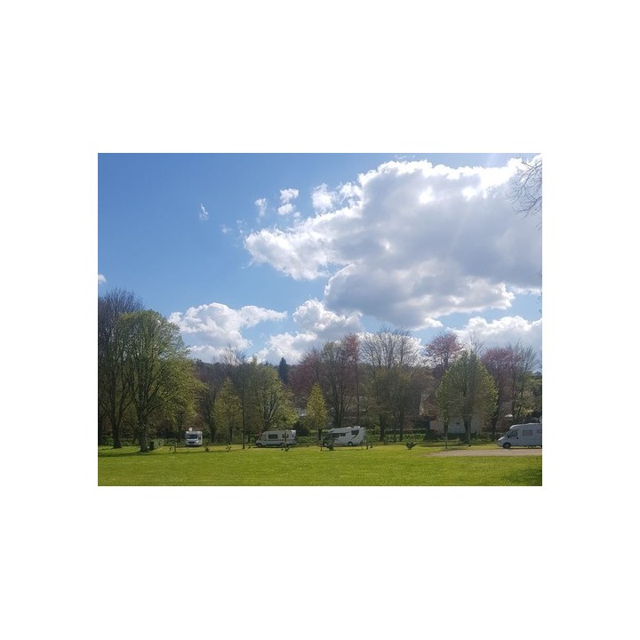 Camping Domaine les Rives de l'Oust