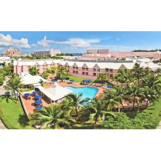 Comfort Suites Paradise Island