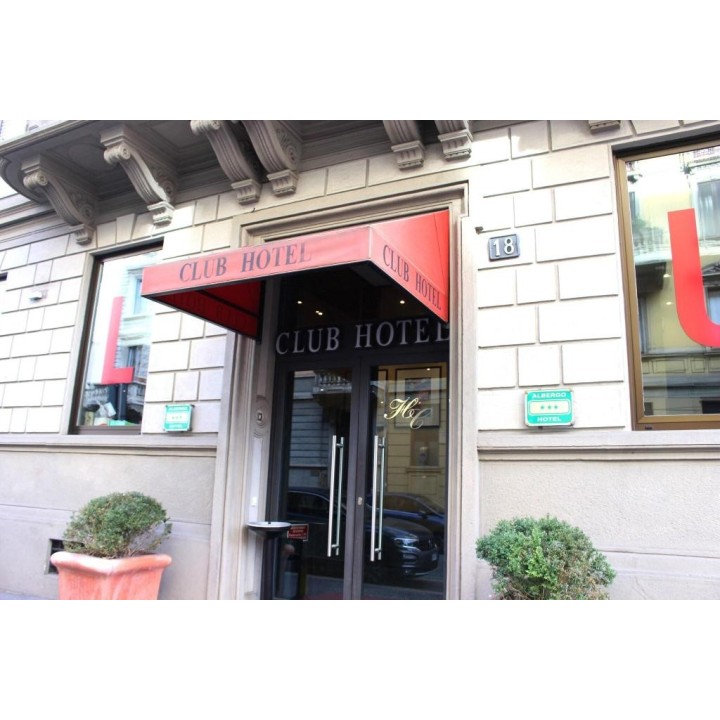 Club Hotel