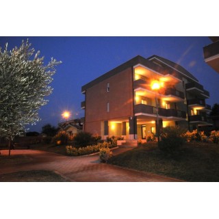 Amelindo Fiumicino Airport Residence