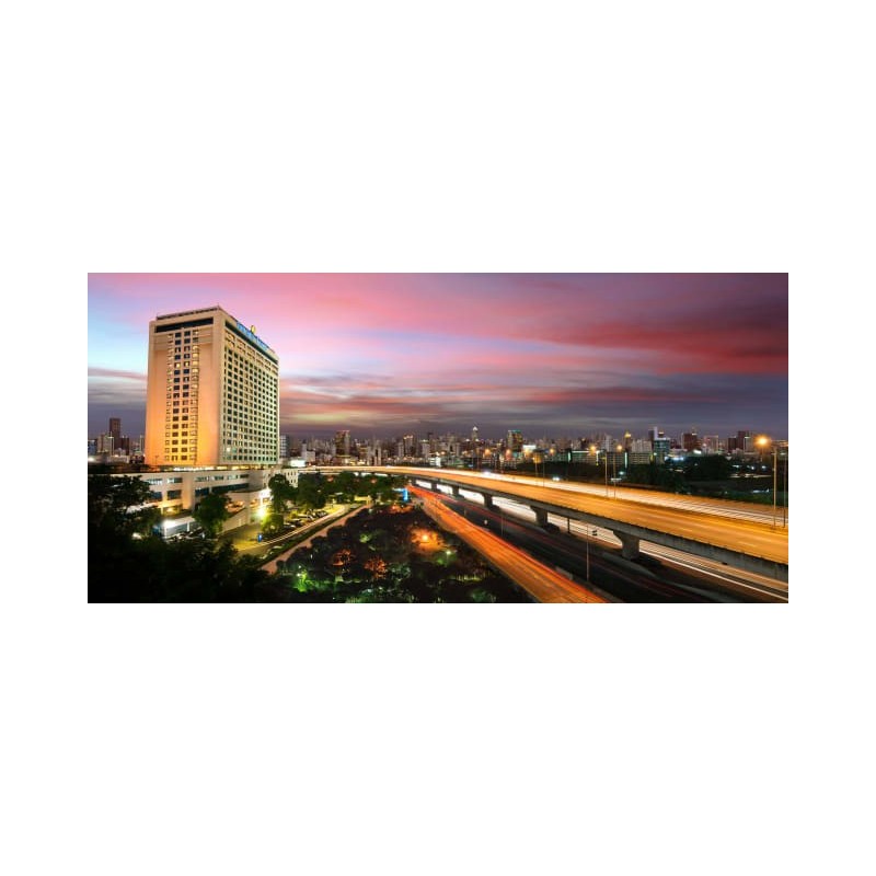 Golden Tulip Sovereign Hotel