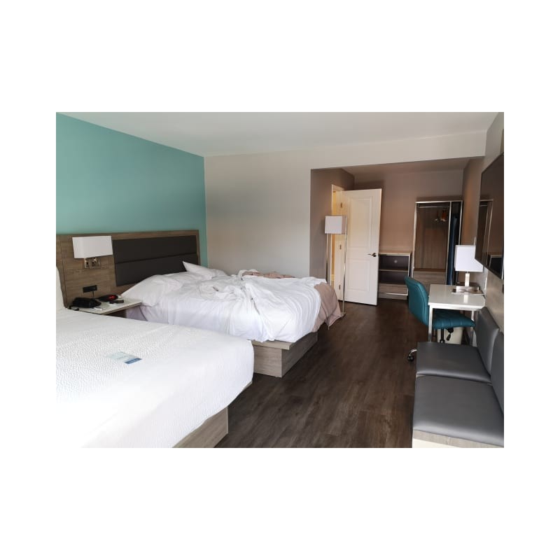 Travelodge by Wyndham LAX
