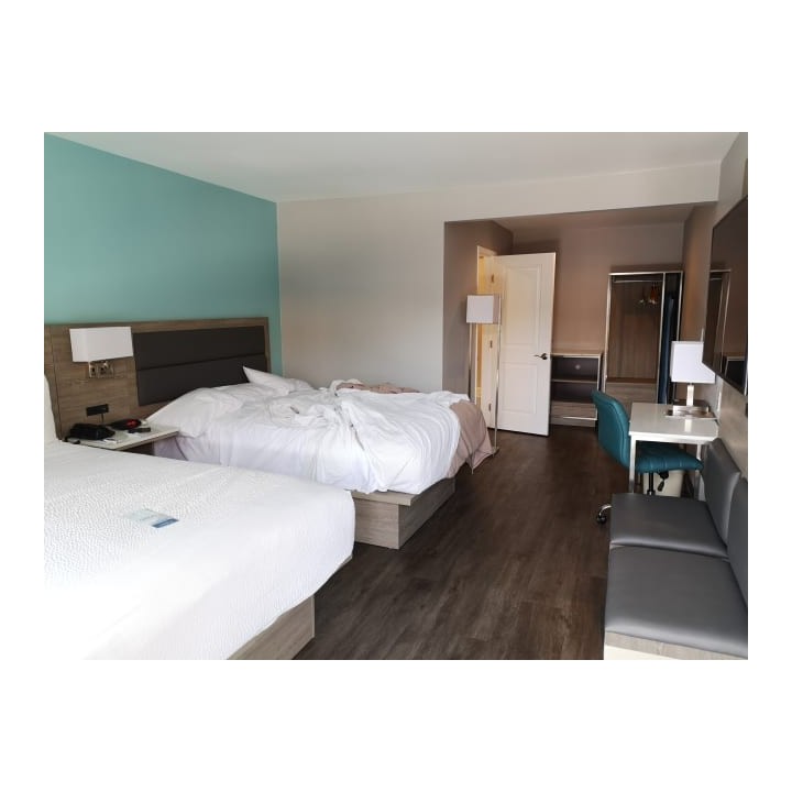 Travelodge by Wyndham LAX