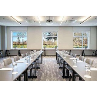 Park Inn by Radisson Vilnius Airport Hotel & Conference Centre